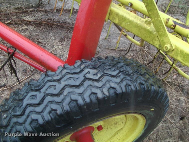 image for item DK9637 New Holland 256 side delivery hay rake