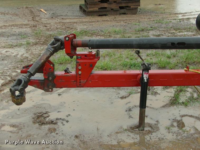 image for item DK9639 2007 New Holland 575 small square baler