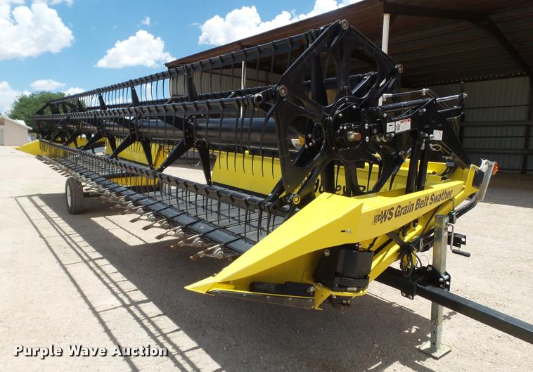 image for item DL9105 2014 Honey Bee WS30 grain belt swather head