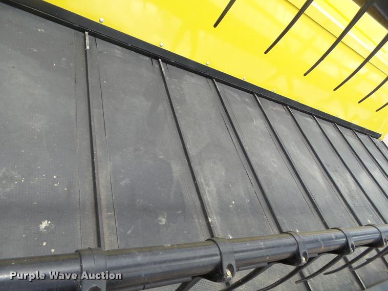 image for item DL9105 2014 Honey Bee WS30 grain belt swather head
