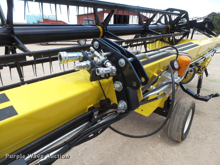 image for item DL9105 2014 Honey Bee WS30 grain belt swather head