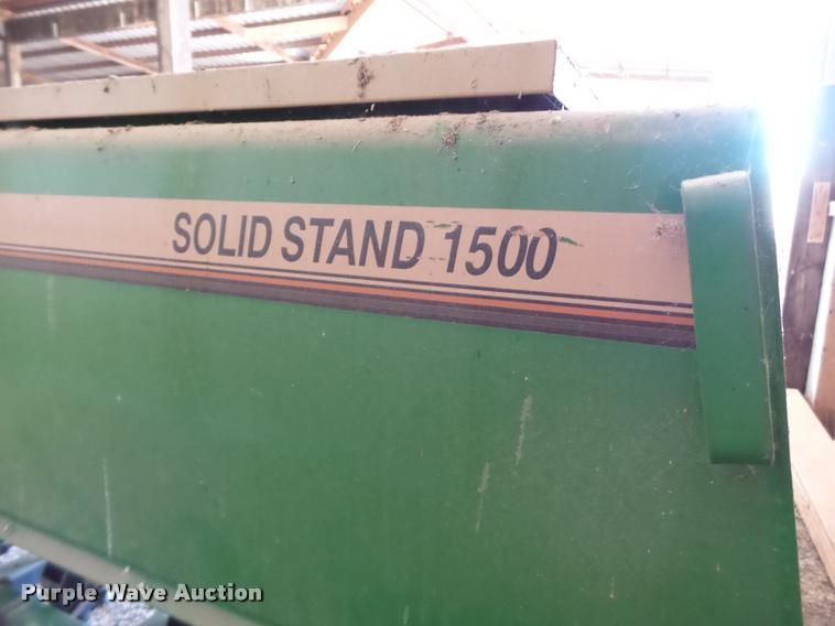 image for item DL9122 Great Plains Solid Stand 1500 drill