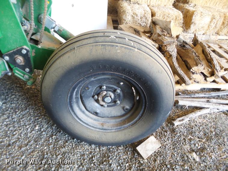 image for item DL9122 Great Plains Solid Stand 1500 drill