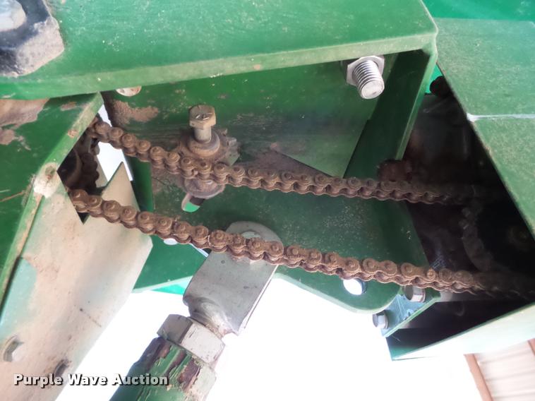 image for item DL9122 Great Plains Solid Stand 1500 drill