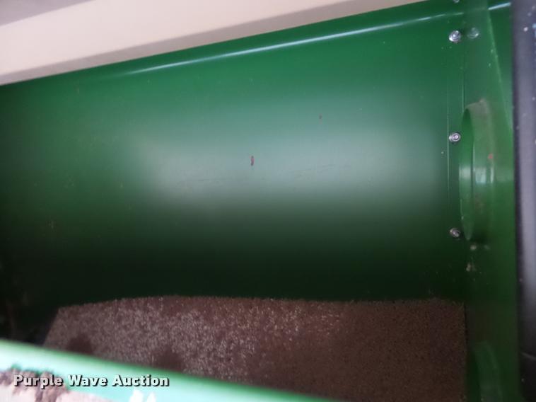 image for item DL9122 Great Plains Solid Stand 1500 drill