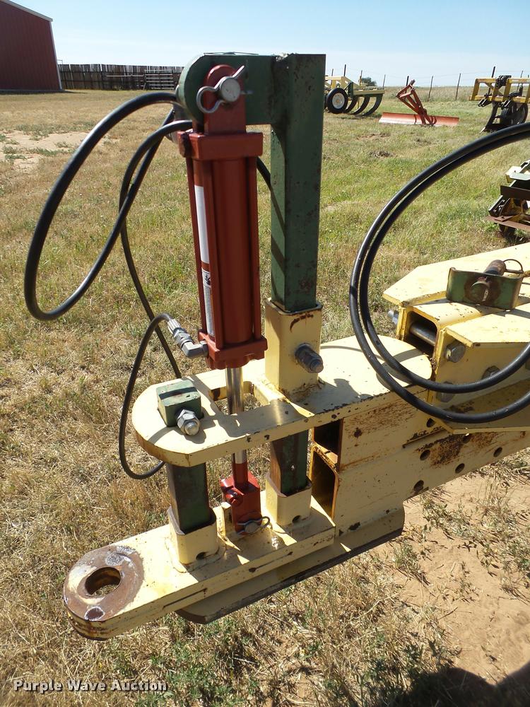 image for item DL9132 Roll-a-cone chisel plow