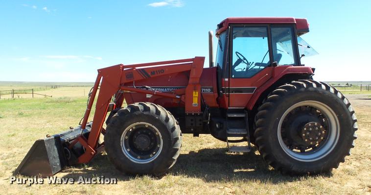 image for item DL9133 1991 Case IH 7110 MFWD tractor