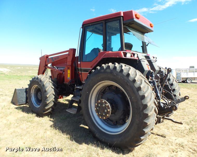 image for item DL9133 1991 Case IH 7110 MFWD tractor