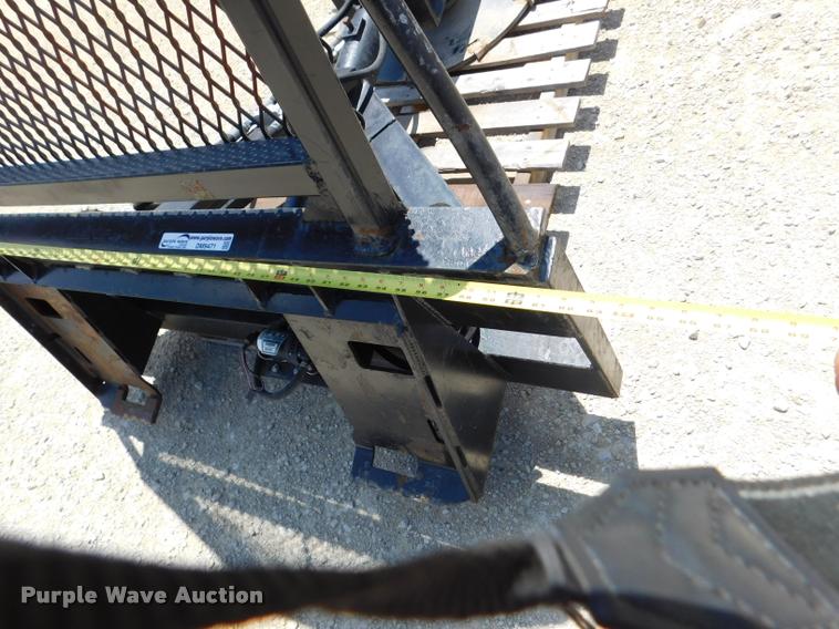 image for item DM9471 2012 Longford tree saw