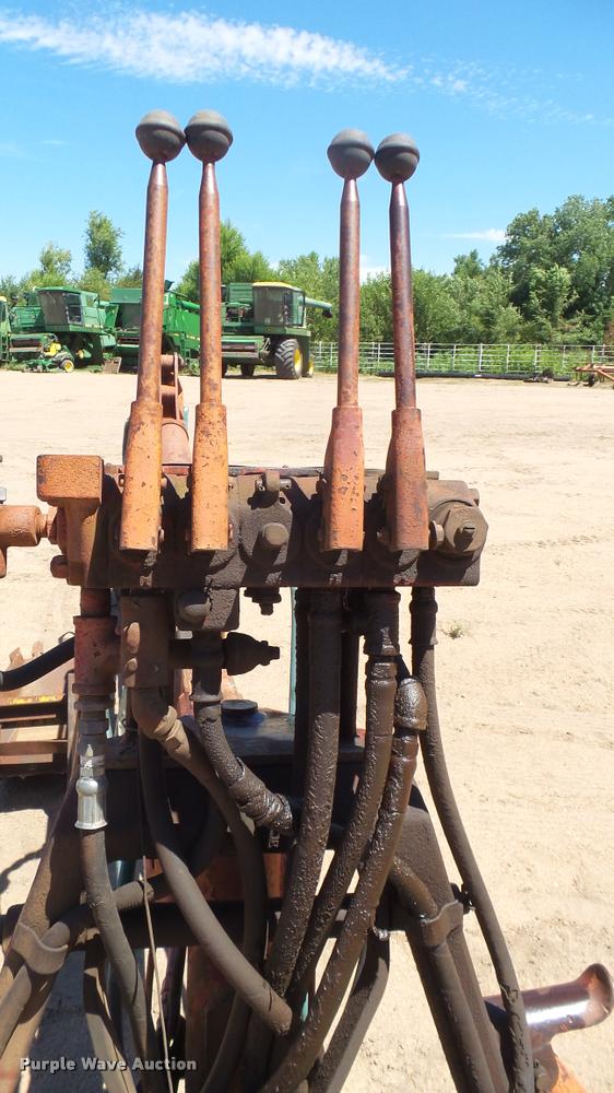 image for item DR9598 Henry backhoe attachment