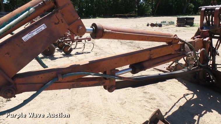 image for item DR9598 Henry backhoe attachment