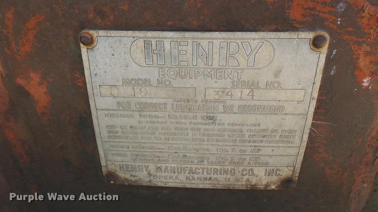image for item DR9598 Henry backhoe attachment
