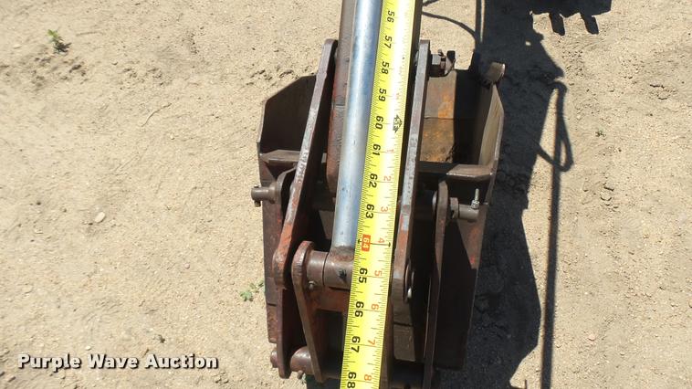 image for item DR9598 Henry backhoe attachment