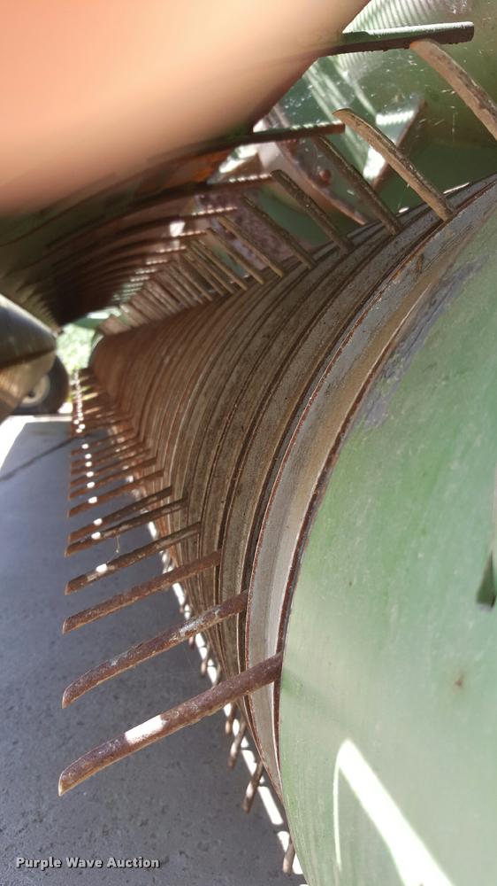 image for item G1087 2013 Krone Easy Flow 380 pickup head