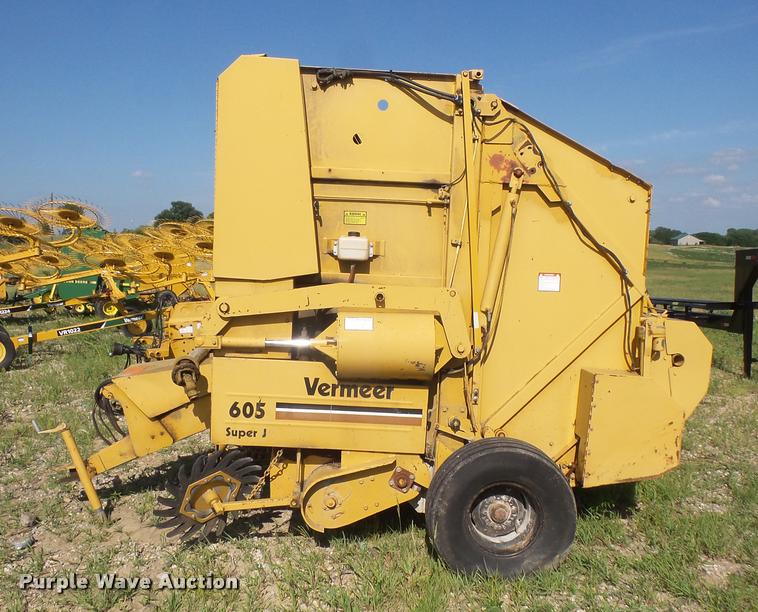 image for item G1185 1991 Vermeer 605 Super J round baler