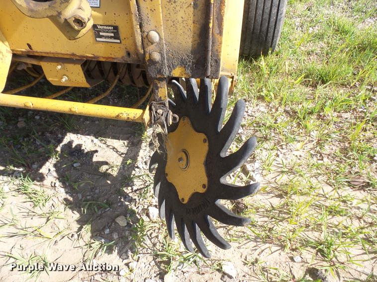 image for item G1185 1991 Vermeer 605 Super J round baler