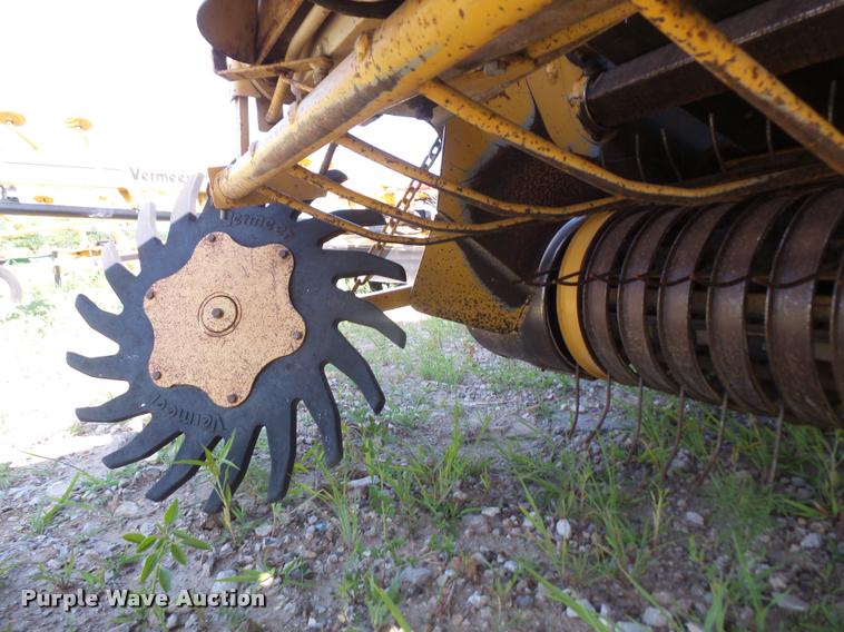 image for item G1185 1991 Vermeer 605 Super J round baler