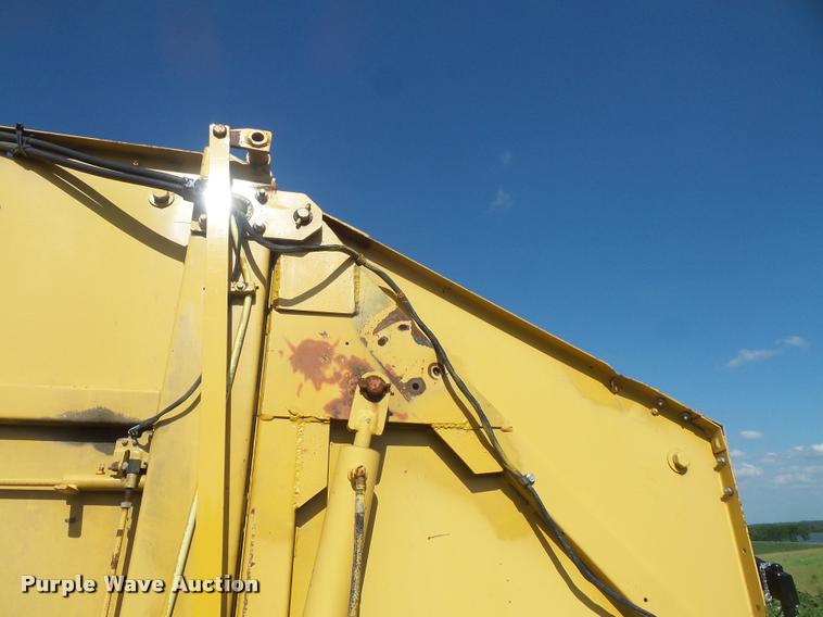 image for item G1185 1991 Vermeer 605 Super J round baler