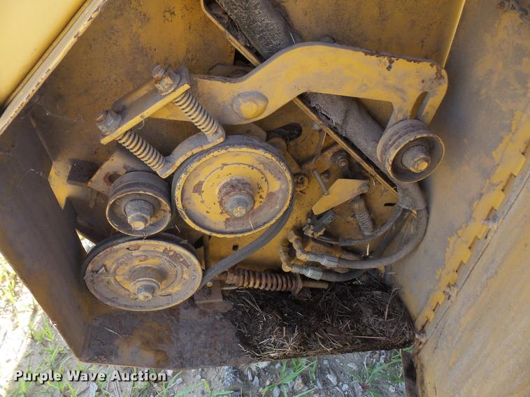 image for item G1185 1991 Vermeer 605 Super J round baler