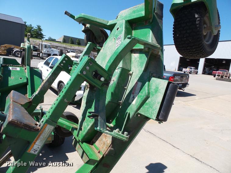 image for item K3264 2009 Frontier FM2115R finish mower