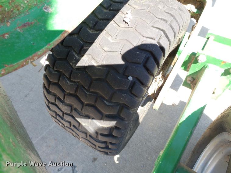 image for item K3264 2009 Frontier FM2115R finish mower