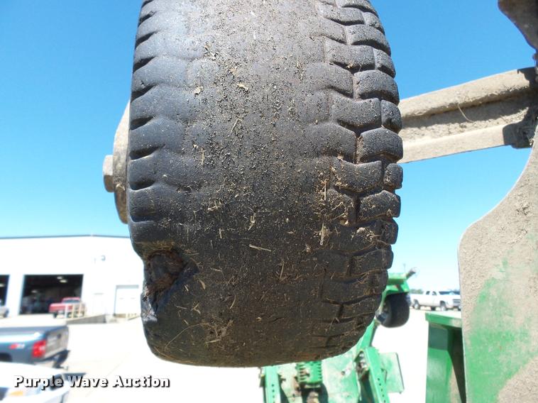 image for item K3264 2009 Frontier FM2115R finish mower