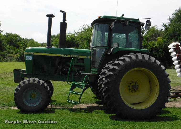 image for item K5936 John Deere 4430 tractor