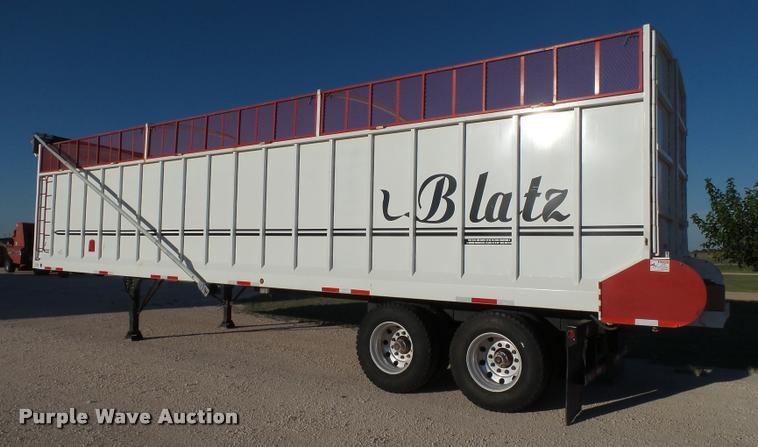 image for item L1514 2015 Blatz 40BZ234BRB1214M silage trailer