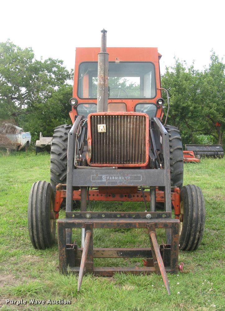 image for item L2325 Allis Chalmers 200 tractor