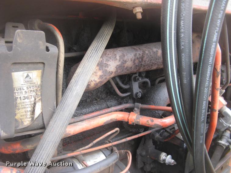 image for item L2325 Allis Chalmers 200 tractor