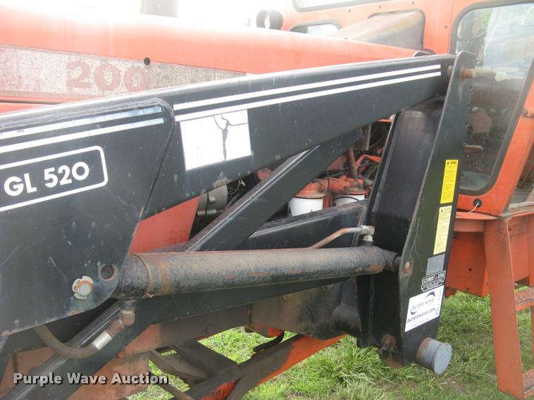 image for item L2325 Allis Chalmers 200 tractor