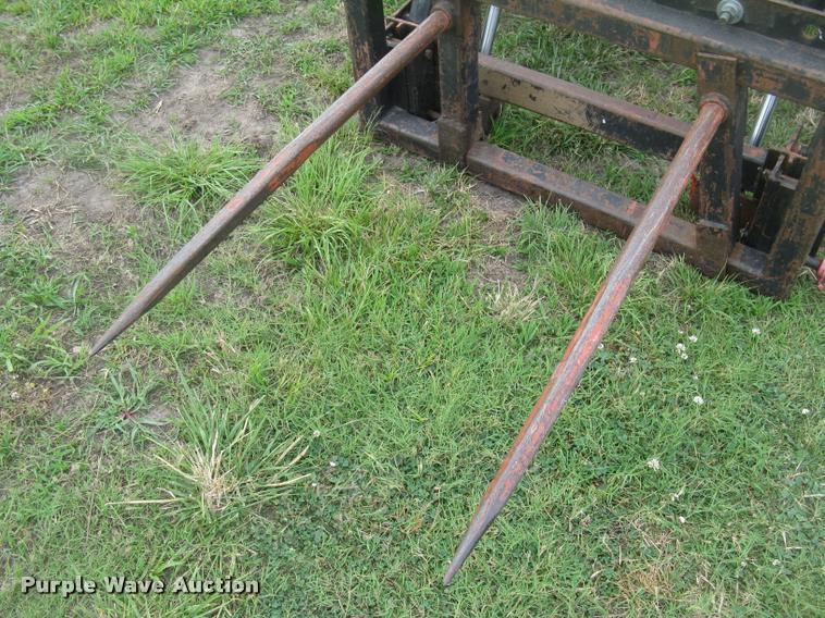 image for item L2325 Allis Chalmers 200 tractor