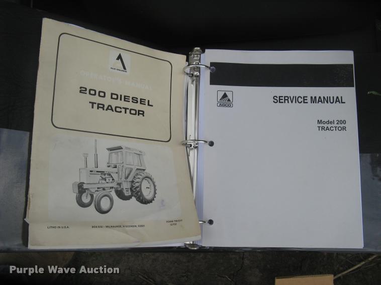 image for item L2325 Allis Chalmers 200 tractor