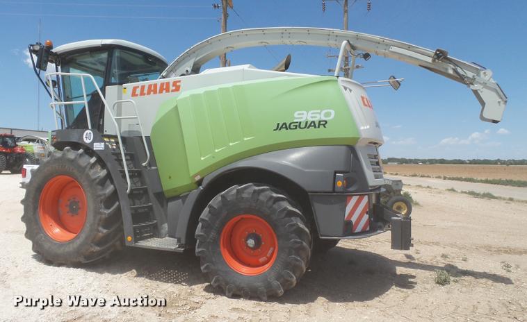 image for item L6640 2012 Claas Jaguar 960 forage harvester