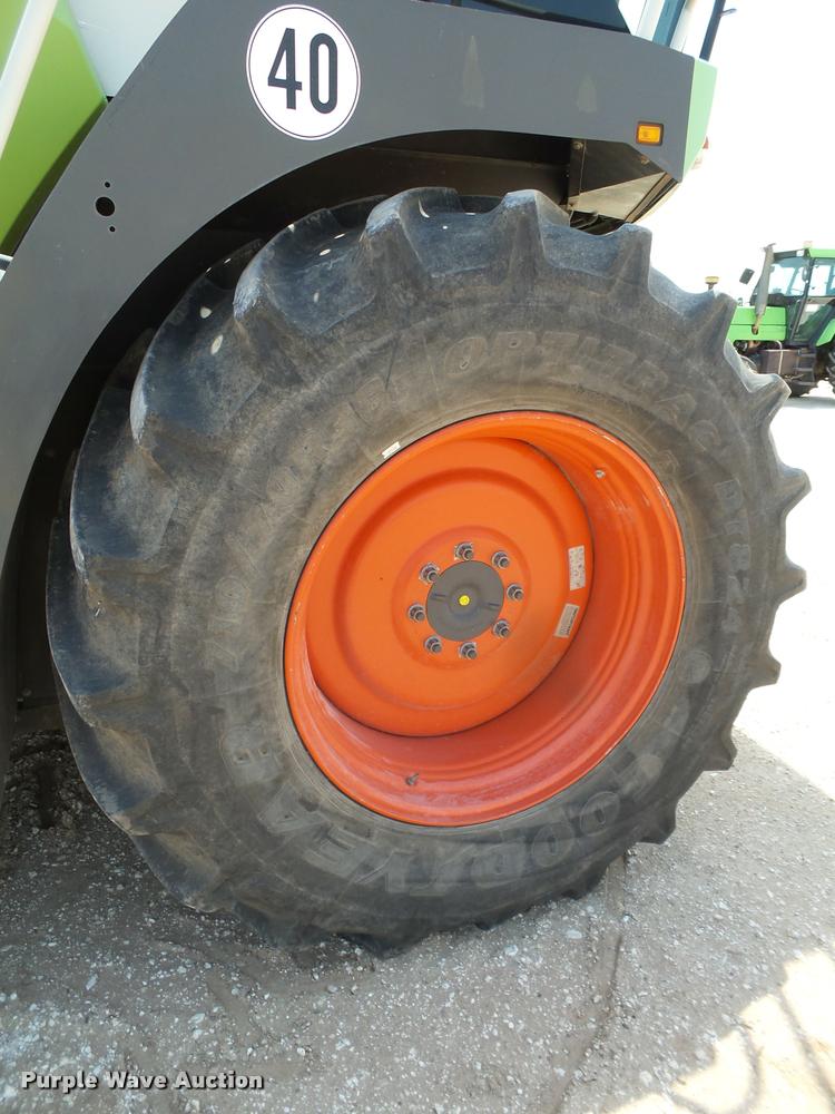 image for item L6640 2012 Claas Jaguar 960 forage harvester