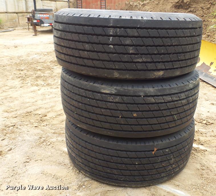 image for item CC9577 (3) Westlake 445/65R22.5 tires