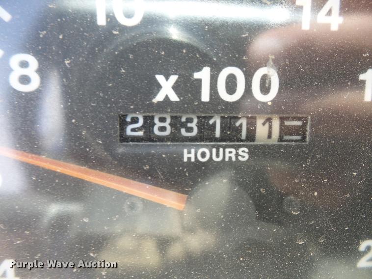 image for item DA1585 1997 Mack CH613 semi truck