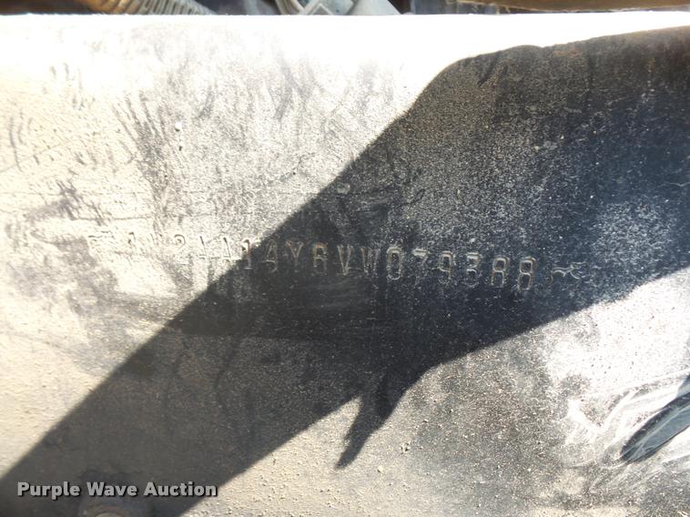 image for item DA1585 1997 Mack CH613 semi truck