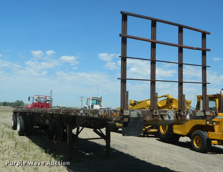 image for item DB1062 1989 Transcraft TL90K-45 flatbed trailer
