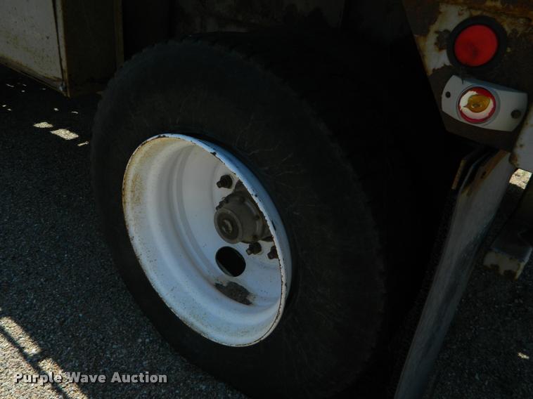 image for item DB1062 1989 Transcraft TL90K-45 flatbed trailer