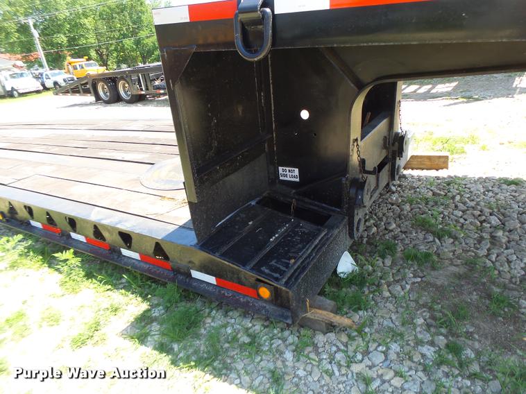 image for item DB1356 1995 Trail King TK70MG-482 lowboy equipment trailer