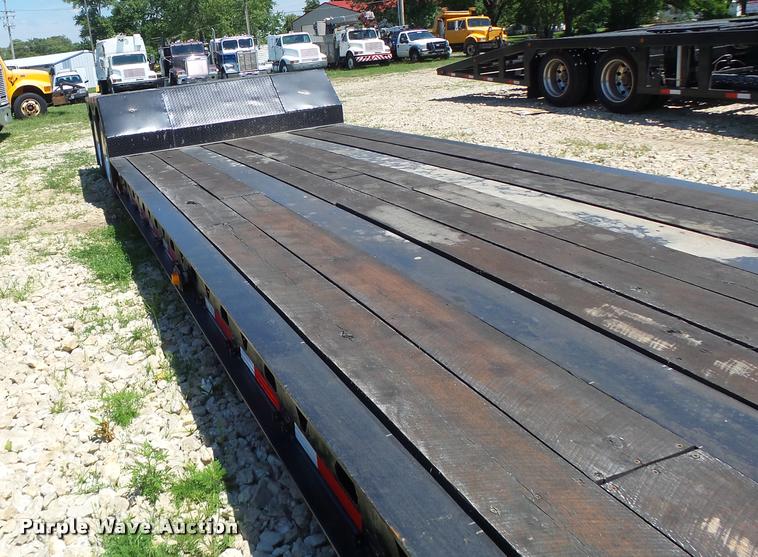 image for item DB1356 1995 Trail King TK70MG-482 lowboy equipment trailer