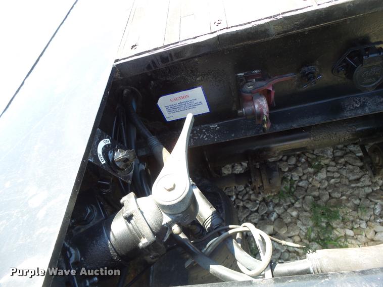 image for item DB1356 1995 Trail King TK70MG-482 lowboy equipment trailer