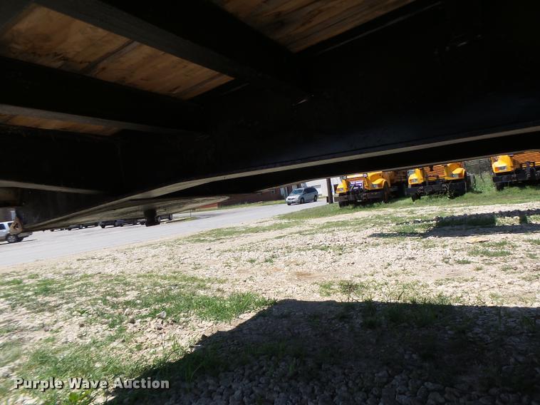 image for item DB1356 1995 Trail King TK70MG-482 lowboy equipment trailer