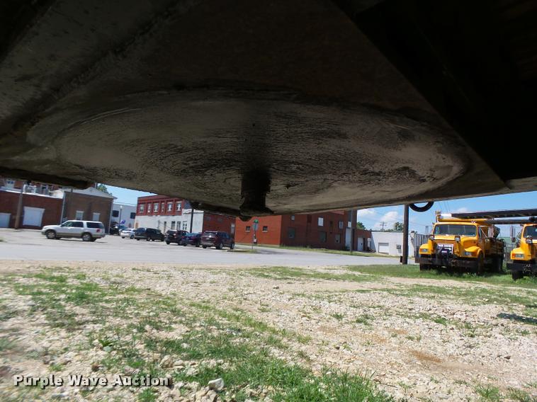 image for item DB1356 1995 Trail King TK70MG-482 lowboy equipment trailer