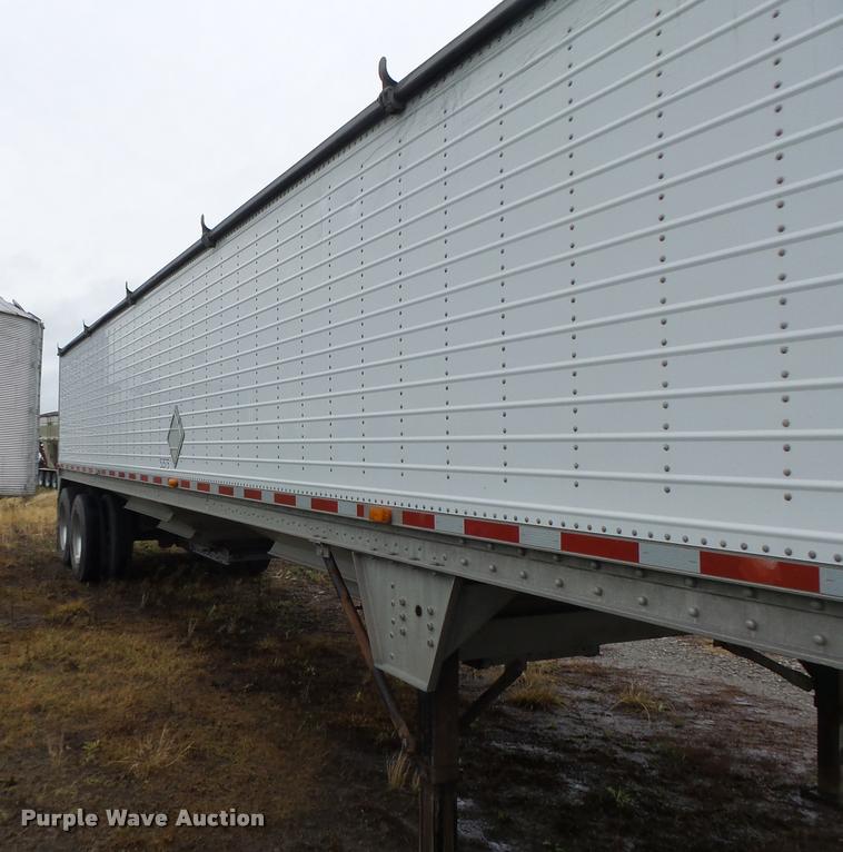 image for item DB1364 2006 Wilson DWH-500 double hopper grain trailer