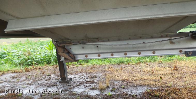 image for item DB1364 2006 Wilson DWH-500 double hopper grain trailer