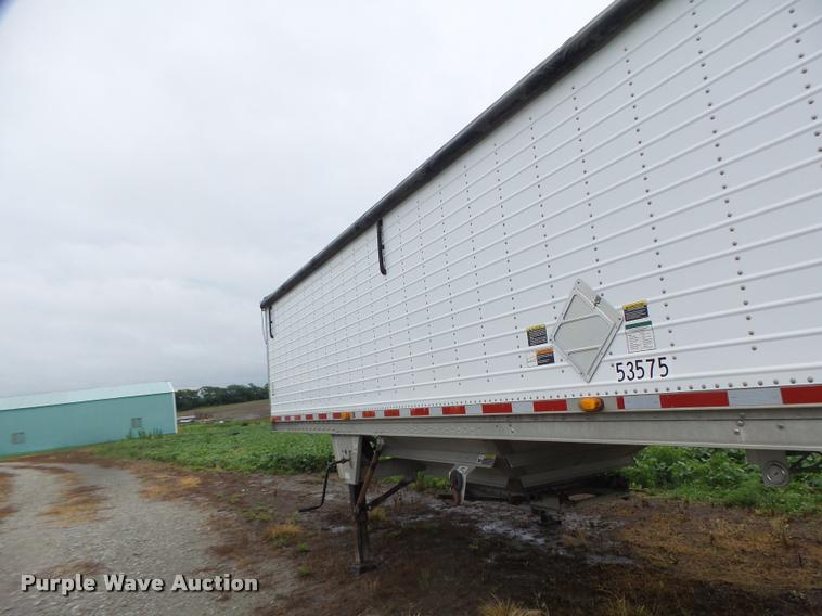 image for item DB1364 2006 Wilson DWH-500 double hopper grain trailer
