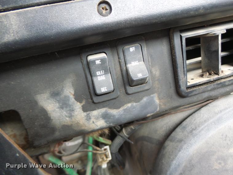 image for item DB1380 1993 International 2574 semi truck