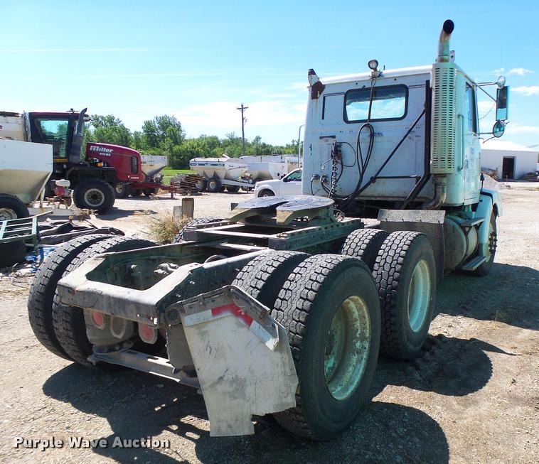 image for item DB5780 1998 Volvo WCA semi truck